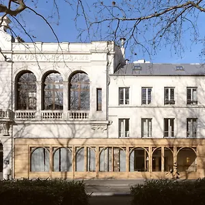 Hotel Elysee Montmartre, Paris